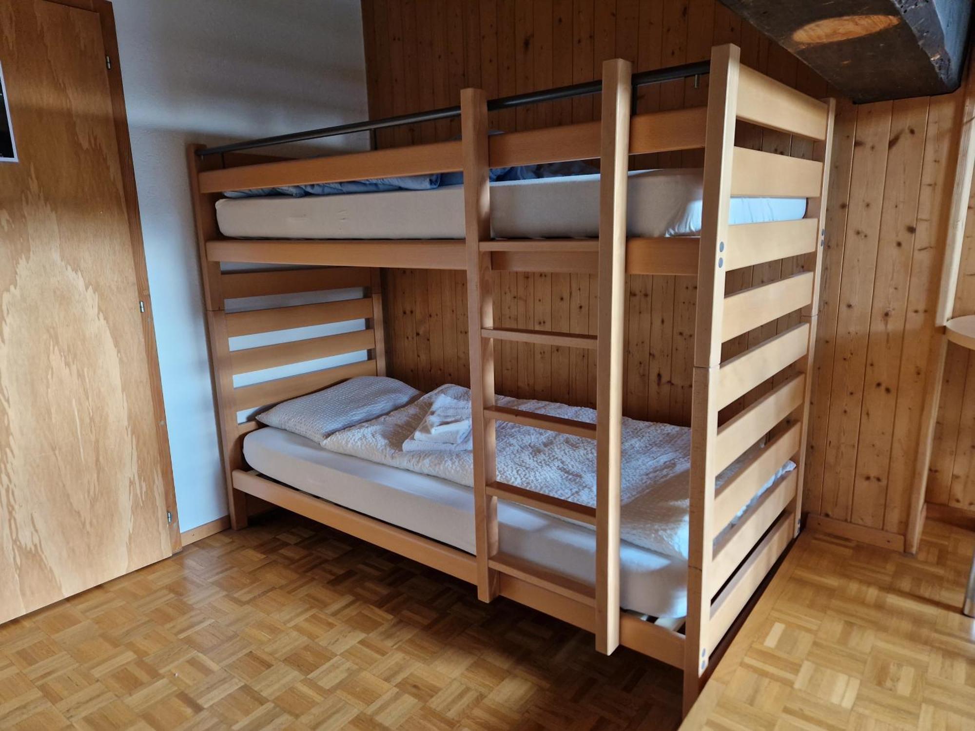 Auberge De La Couronne Saignelegier Bagian luar foto