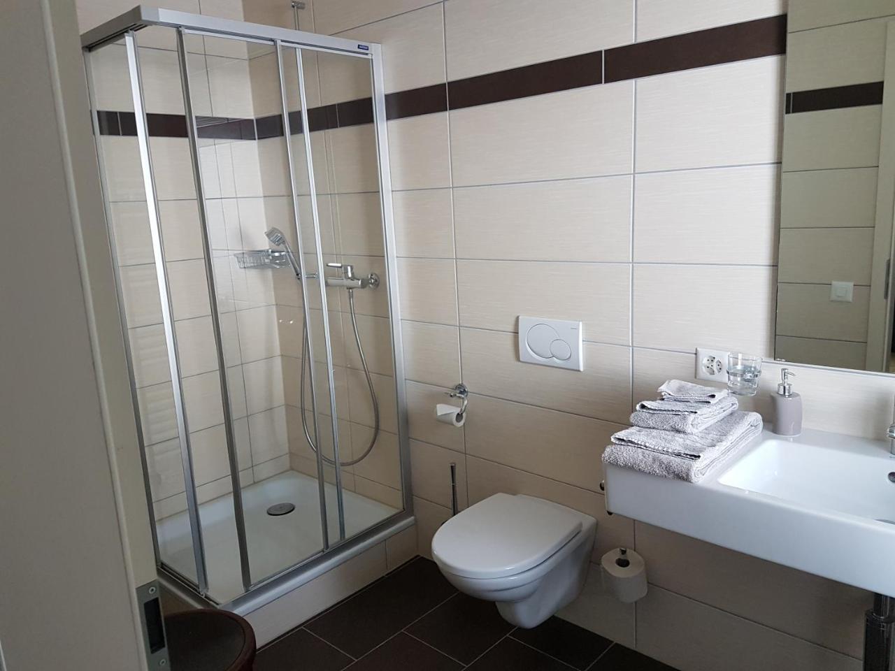 Auberge De La Couronne Saignelegier Bagian luar foto