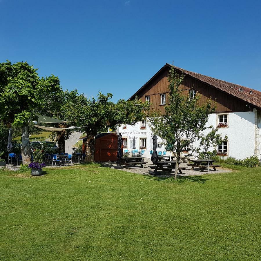 Auberge De La Couronne Saignelegier Bagian luar foto